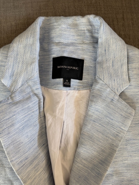 Banana Republic Jackets & Blazers - Banana Republic Summer Blazer